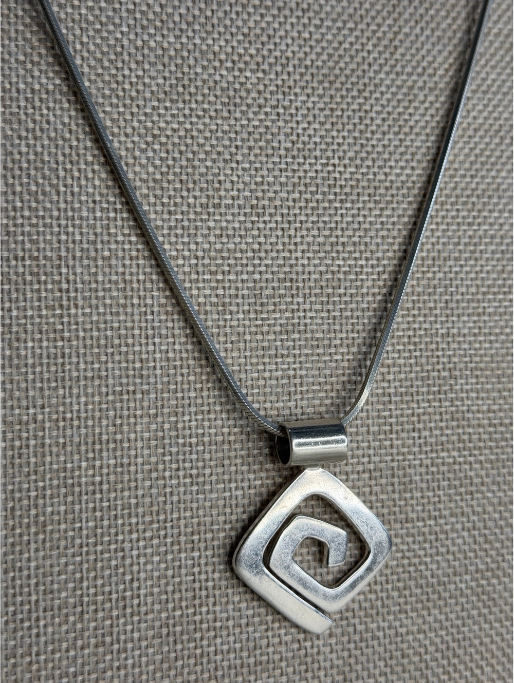 SILPADA sterling silver Geo Maze PENDANT S0377
